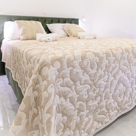 Luxury Rooms Green And Gold Σπλιτ Εξωτερικό φωτογραφία