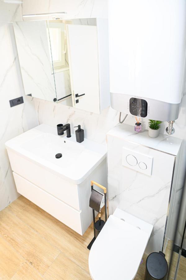 Luxury Rooms Green And Gold Σπλιτ Εξωτερικό φωτογραφία