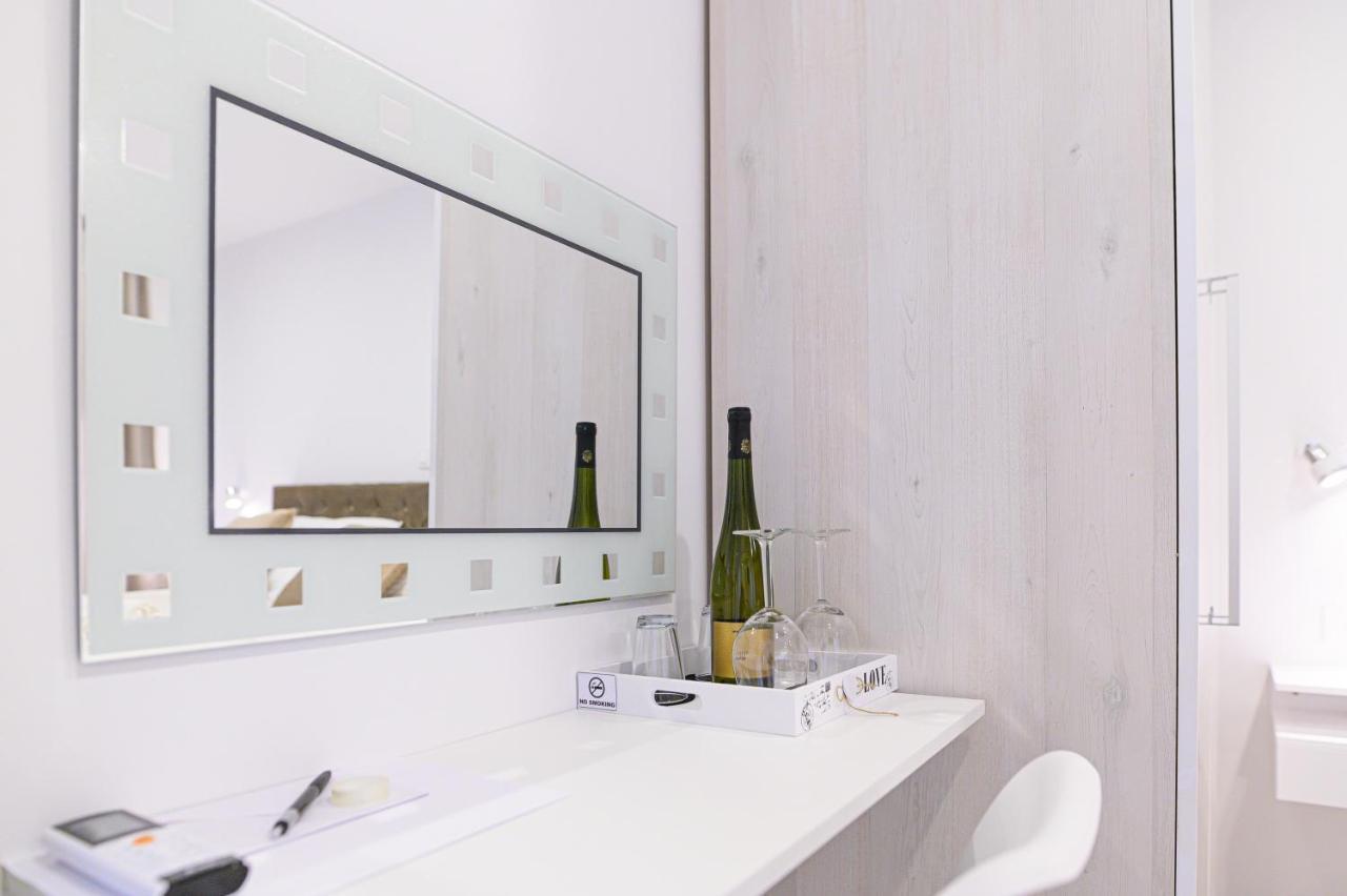 Luxury Rooms Green And Gold Σπλιτ Εξωτερικό φωτογραφία