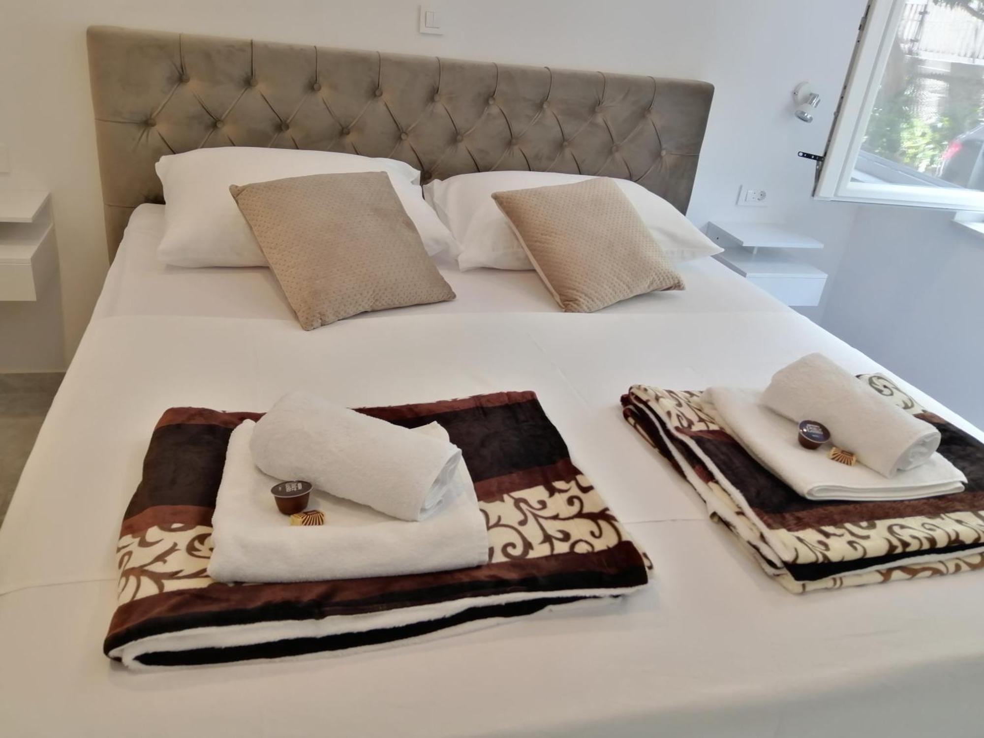 Luxury Rooms Green And Gold Σπλιτ Δωμάτιο φωτογραφία